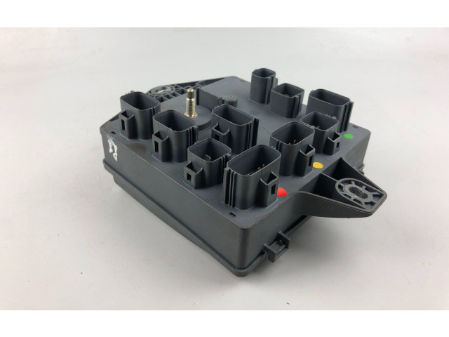 Блок предохранителей 7W93-14N023-BA, 7W9314N023BA Jaguar XJ X350