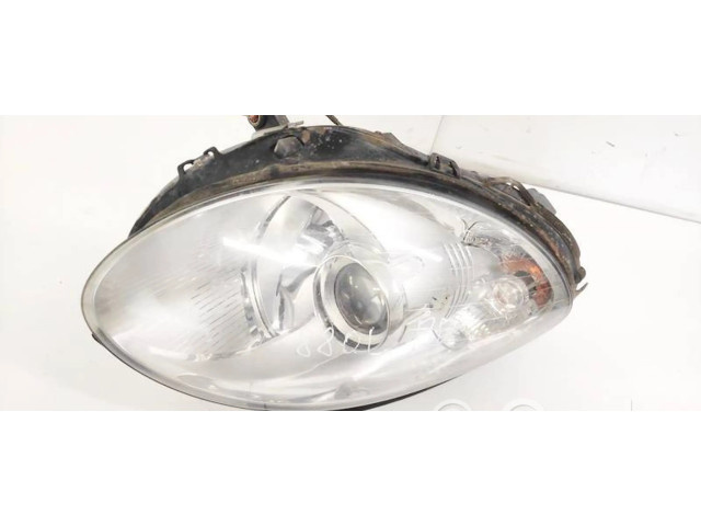 Передняя фара