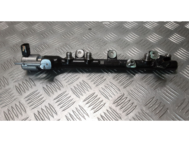 Vstřikovací lišta 175211218R, A2C97951300 Nissan Navara D23 YS23E280