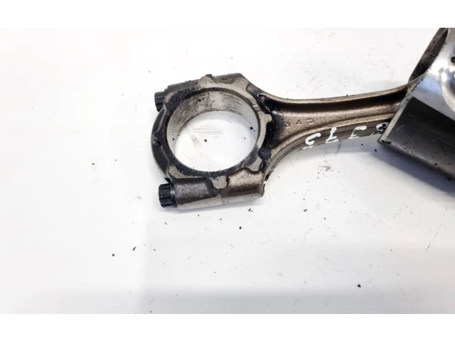 Píst Toyota Avensis T250