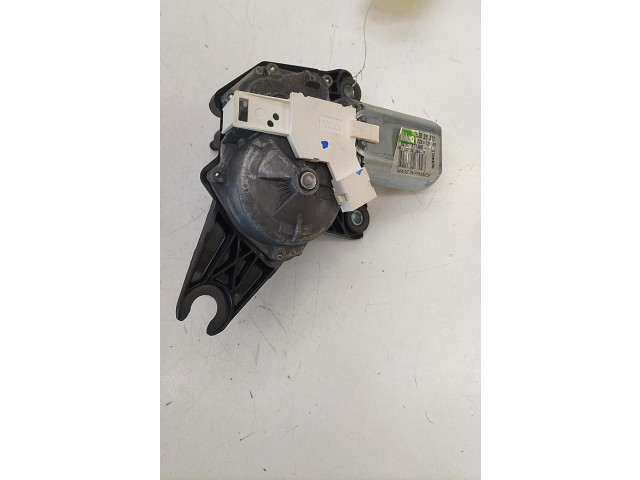 Моторчик заднего дворника 8200311486    Renault Twingo II