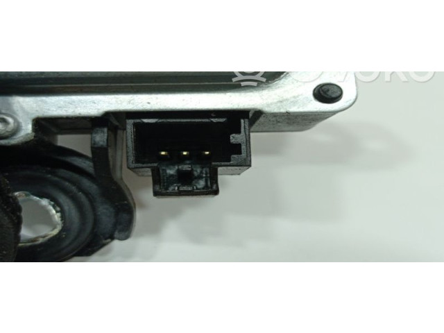 Моторчик заднего дворника 53028312, 31217000    Volvo C30