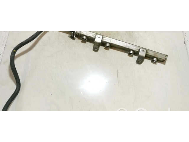 Топливная рампа    Hyundai i10 1.2 