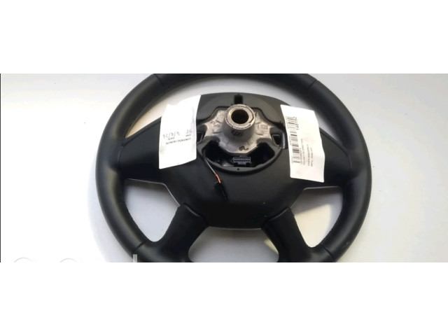 Руль Dacia Sandero 484004420R