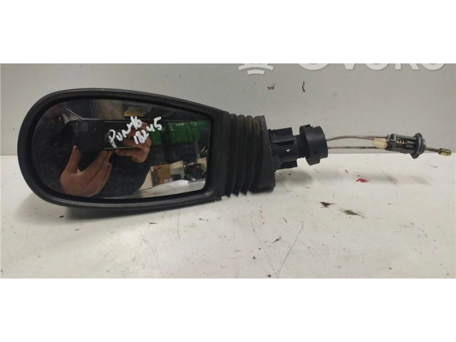 Зеркало (механическое)       Fiat 131   -  года   