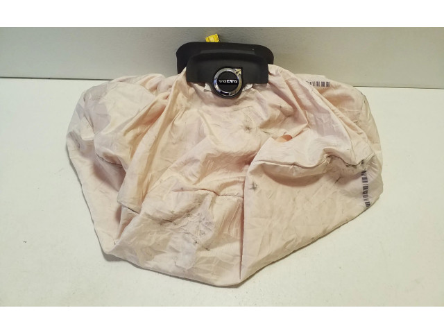 Подушка безопасности водителя P032288355 Volvo XC40