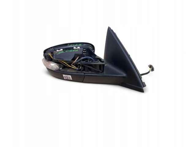 Зеркало электрическое Skoda Fabia Mk3 (NJ) 2015 - 2021 года