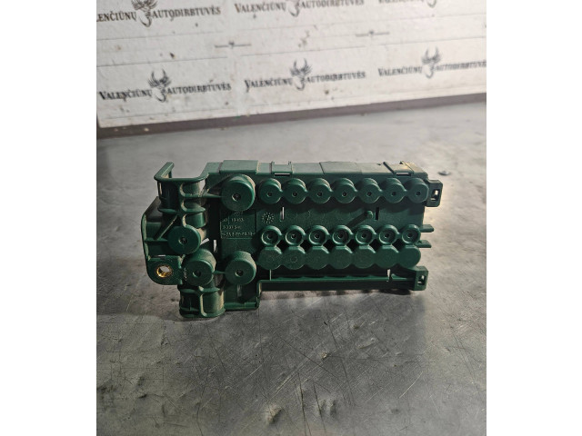 Pojistková skříňka 18490, 5018483 BMW 5 E39 2002