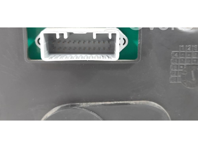 Панель приборов 248100028R, 248104276R Dacia Duster