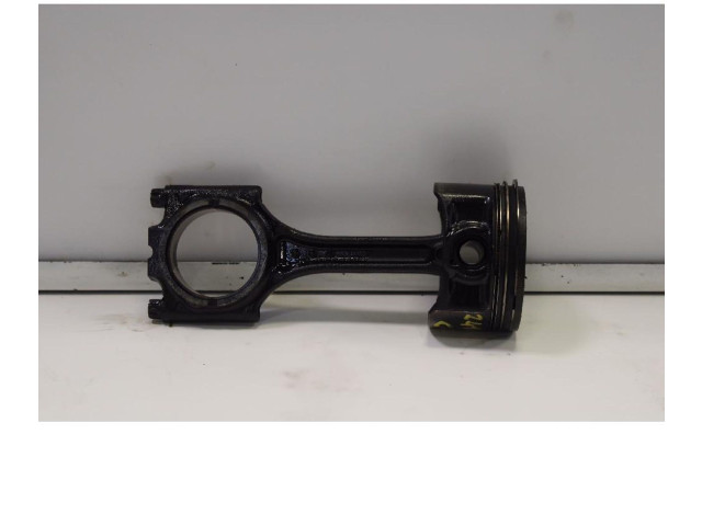 Поршень с шатуном B5254T (3) Volvo C70