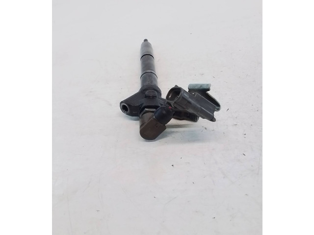 Форсунка 23670-26011 Lexus IS 220D-250-350 2AD