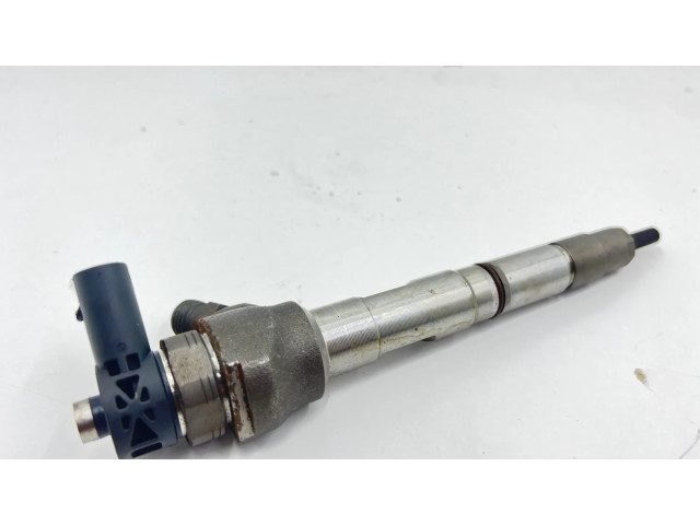 Vstřikovač 04l130277AE Seat Alhambra (Mk2) pro naftový motor 2.0