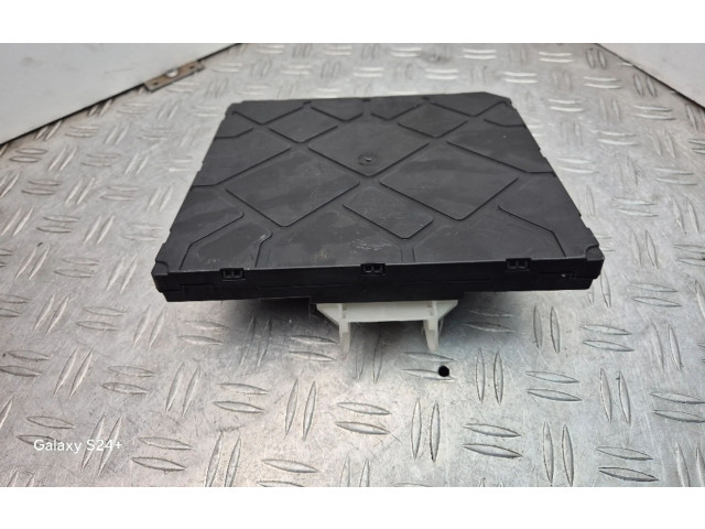 Блок комфорта 5Q0937084DF Skoda Octavia Mk3 (5E)