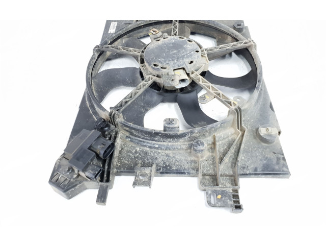 Электрический вентилятор радиаторов Dacia Duster 2010 - 2017 года