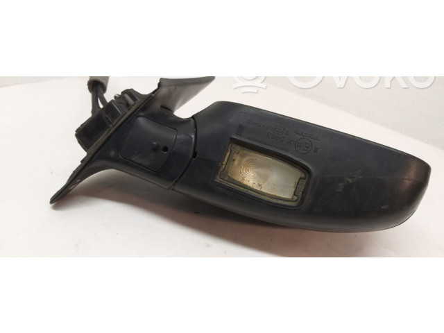 Зеркало электрическое Volvo V70 2000-2004 года