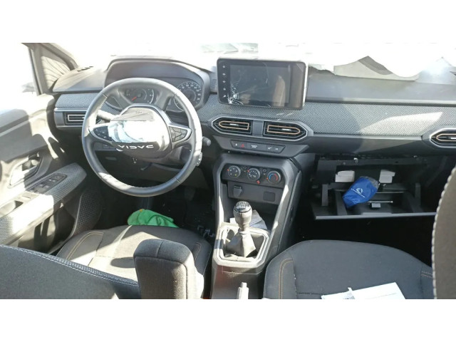 Моторчик заднего дворника 287109280R Dacia Sandero