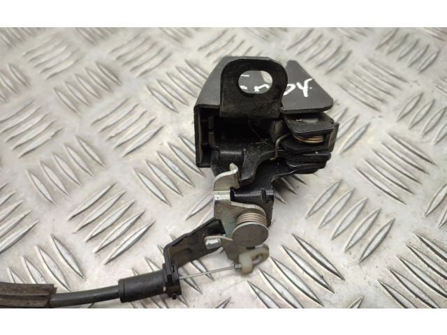 Zámek zadních dveří Volkswagen Caddy 2008