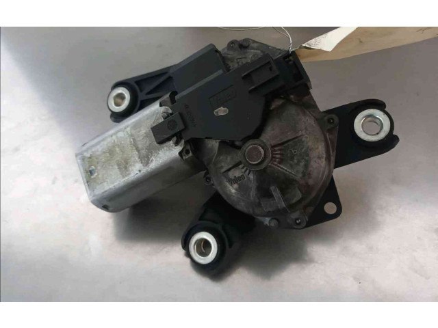 Моторчик заднего дворника 9225634    Opel Combo B