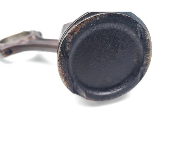 Píst BZG Skoda Fabia Mk2 (5J) BZG