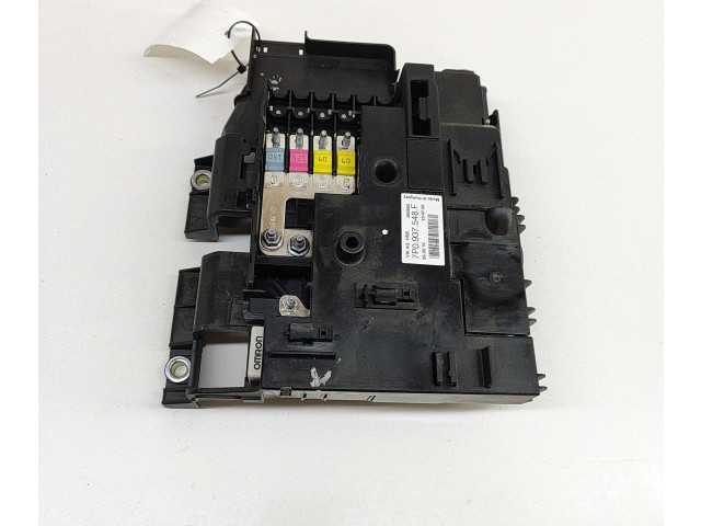 Pojistková skříňka 7P0937548F Volkswagen Touareg II 2016