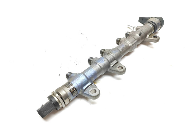 Vstřikovací lišta 857924001, 000250180219 BMW X2 F39 pro naftový motor 2.0