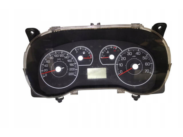 Панель приборов 51803089   Fiat Grande Punto       