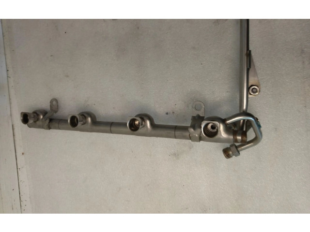 Vstřikovací lišta 078133534C, W458 Audi A8 S8 D3 4E