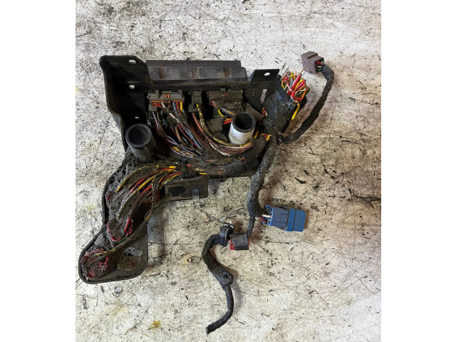 Pojistková skříňka Peugeot 806 2000