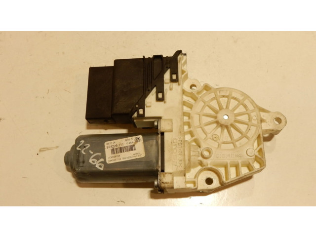 Задний двигатель механизма для подъема окон