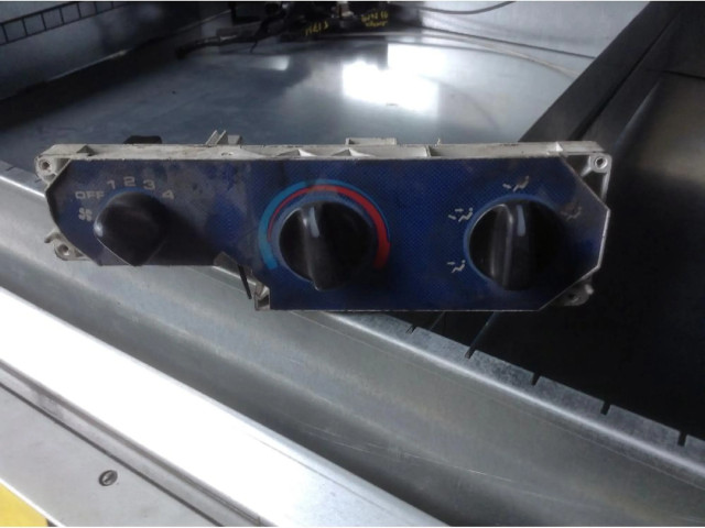 Блок управления климат-контролем    Honda HR-V