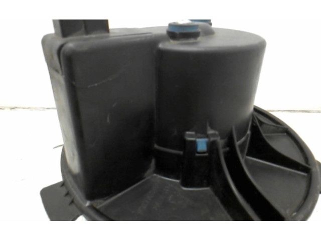 Вентилятор печки       Peugeot 306