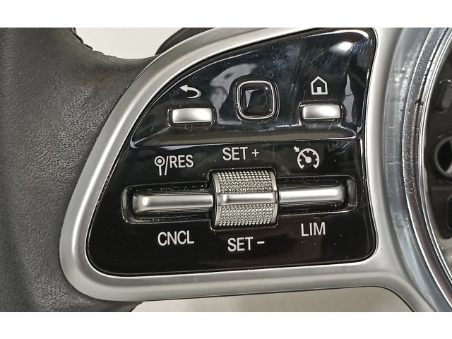 Volant Mercedes-Benz B W247 2019 A0004609901, A0999052004