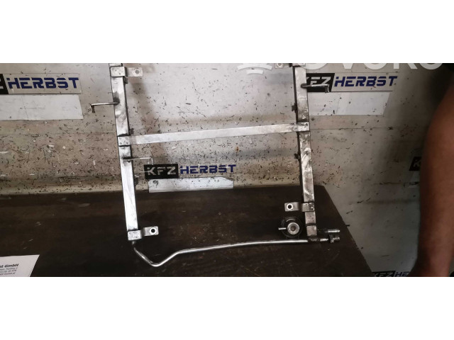 Топливная рампа 077133681T, 077133681T   Audi A6 S6 C5 4B   для двигателя BCY