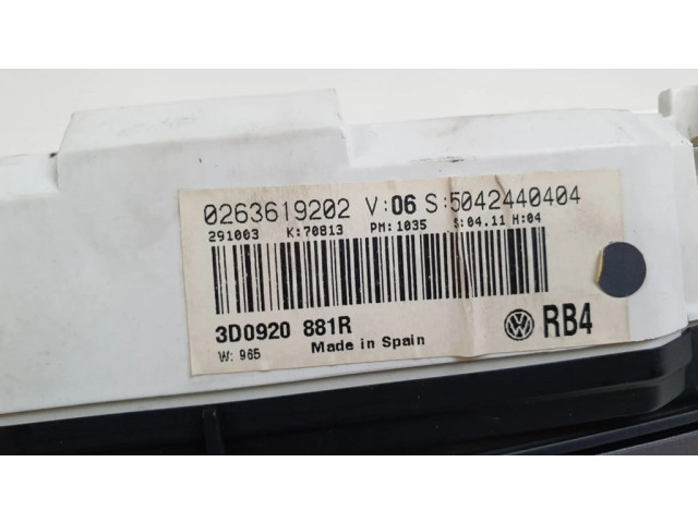 Панель приборов 3D0920881, 3D0920881R Volkswagen Phaeton