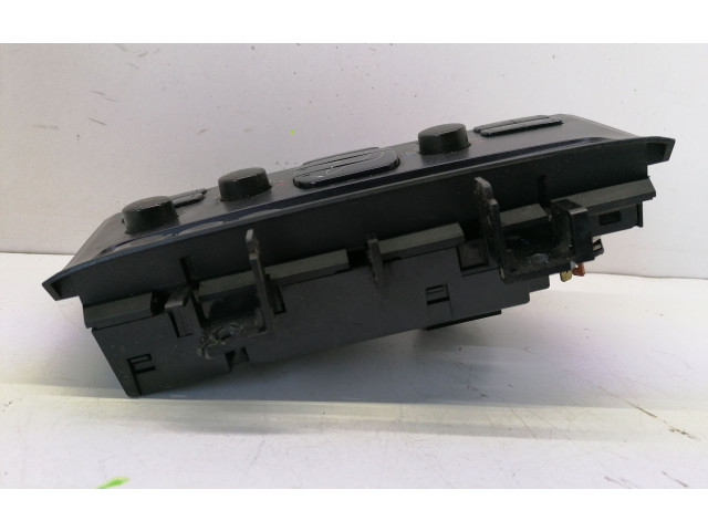 Блок управления климат-контролем 8691876   Volvo V70