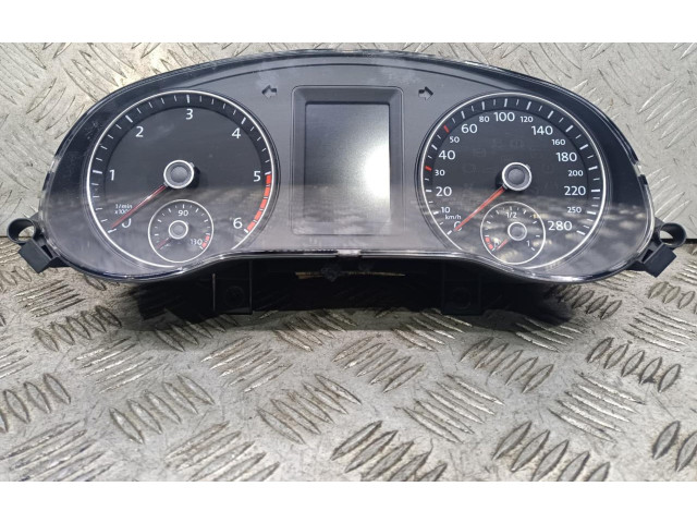 Спидометр (приборный щиток) Volkswagen Jetta VI