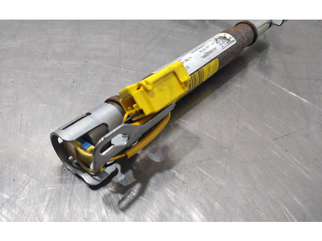 Блок предохранителей  1K6880741AA   Volkswagen Golf SportWagen    