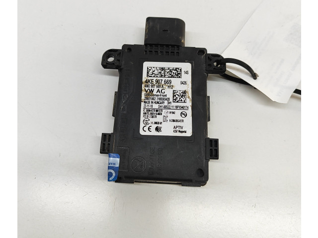 Датчик слепых зон 4KE907669, 4N0907669A Audi e-tron