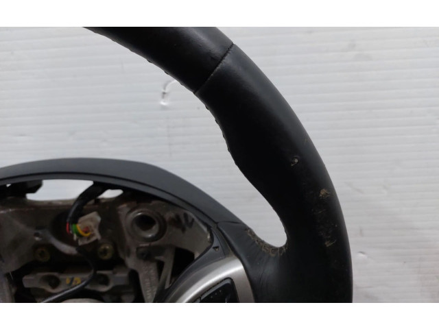 Volant Hyundai i30 2014   