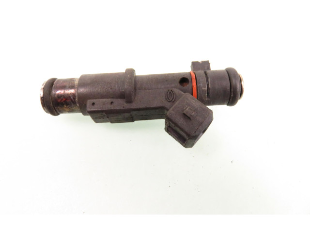 Vstřikovač 01F004A Peugeot 807 3FZ (EW12J4)