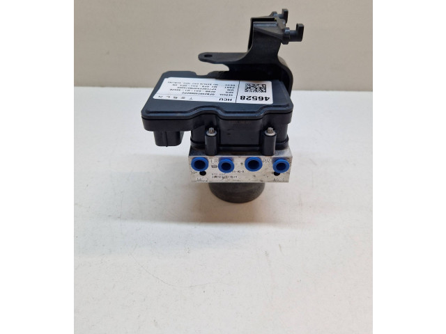 Jednotka ABS 104474510B, 102421840   Tesla Model Y 2023