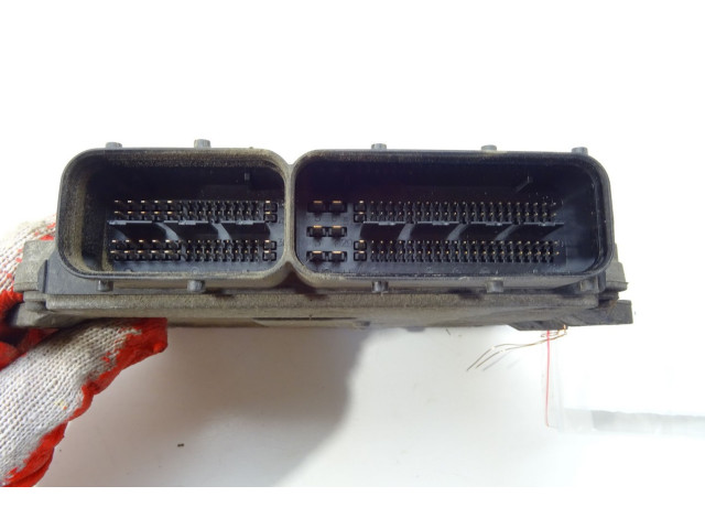 Блок управления двигателем Блок управления 51806512 Fiat Linea