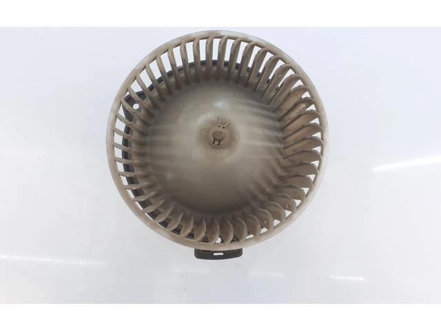 Вентилятор печки Mitsubishi Outlander