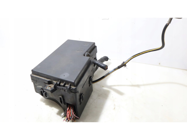 Блок предохранителей     Mazda 3 I    