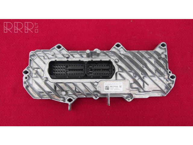 Блок управления двигателем ECU