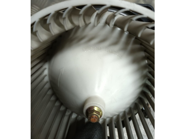 Вентилятор печки    12VK3X27, 0B091   Honda CR-V