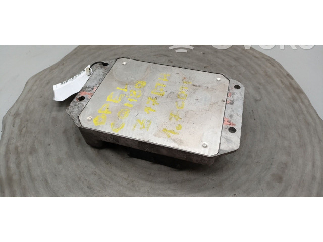 Блок управления двигателя 8973000975, 1125000153   Opel Combo C