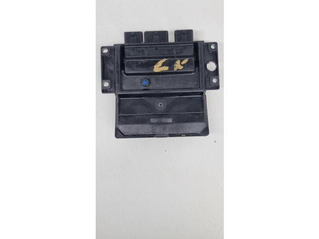 Řídící jednotka 391024X520 KIA Carnival 2003