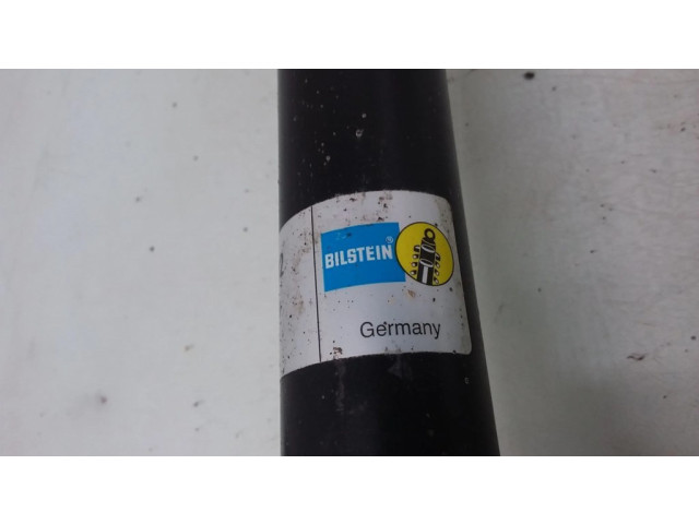 Задний амортизатор с пружиной