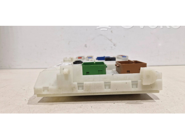 Блок предохранителей 31343337aa   Volvo V70    